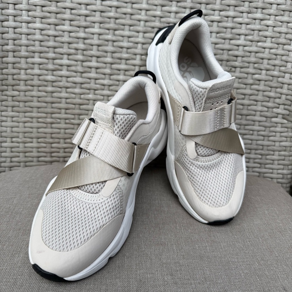 Sorel Velcro Lace Tennis Athletic Shoe Kinetic